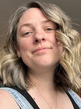 Meet your Posher, Joy